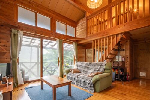COCOTIER Enjoy a Free and Easy BBQ at a Cool Villa in Izu Best of Vacation Rentals 4