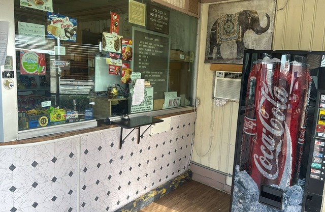 Cole Manor Motel By Oyo Love Field Market Center