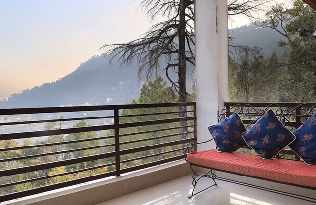 Colonel's Villa Bhimtal, Uttarakhand