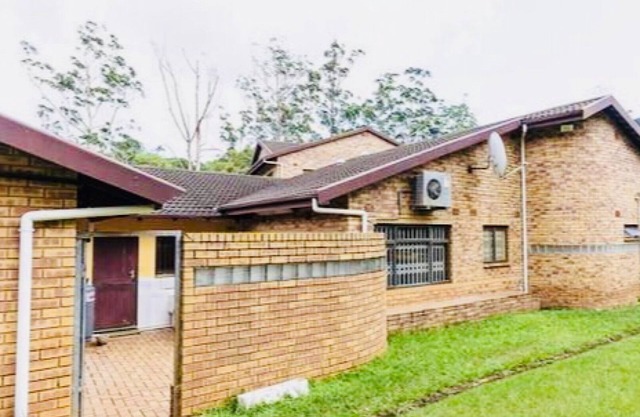 Colosse is a modern private unit, perfect for individuals or couples