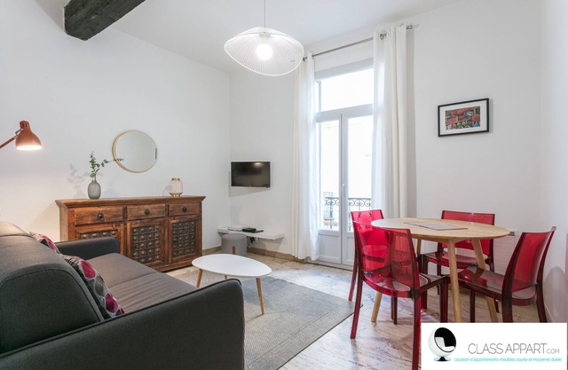 Comédie : Superbe Appartement Pour L'été