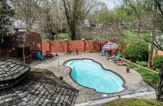 Come explore all that Jeffersonville and Louisville have to offer