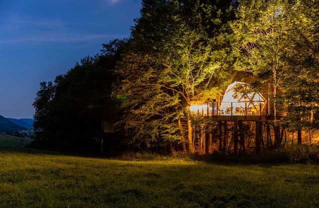 Comfortable panoramic dome in the heart of Vercors