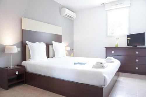 Comfort Aparthotel Six-Fours