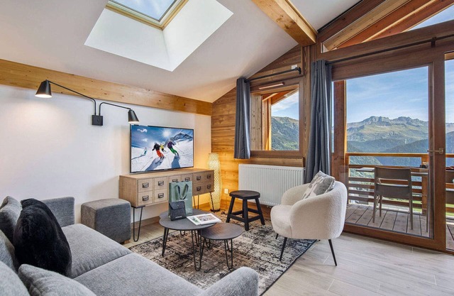 Comfort in Les Saisies, apartment for 6 with parking