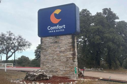 Comfort Inn & Suites Burnet