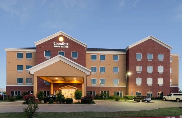 Comfort Inn & Suites Regional Medical Center