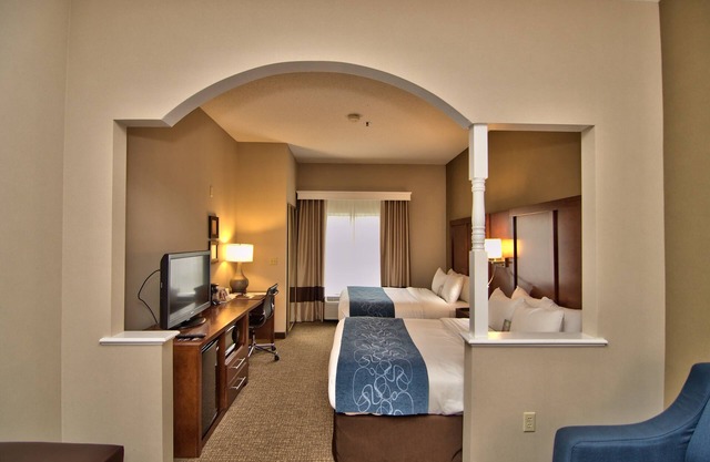 Comfort Suites Scranton near Montage Mountain