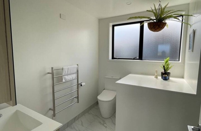 Comfortable 2BR Home on Te Kanawa Crescent