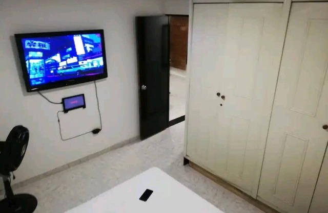 Comfortable apartment overlooking the street