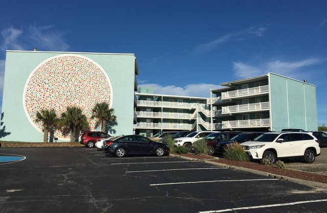 Comfortable Condominium on the Beach