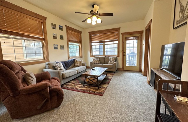 Comfortable Family Condo near downtown Driggs + Grand Targhee