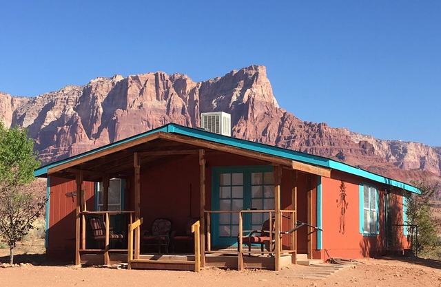 Comfortable Home with Breathtaking Views of the Vermilion Cliffs Wilderness
