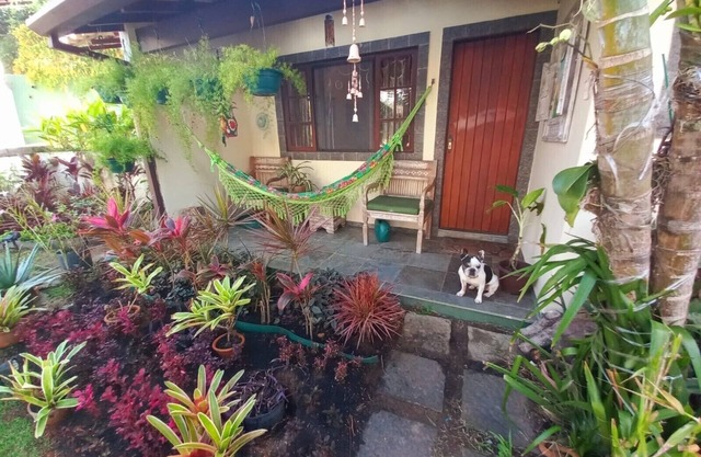 Comfortable house in Geribá, with indoor barbecue, pool and TV