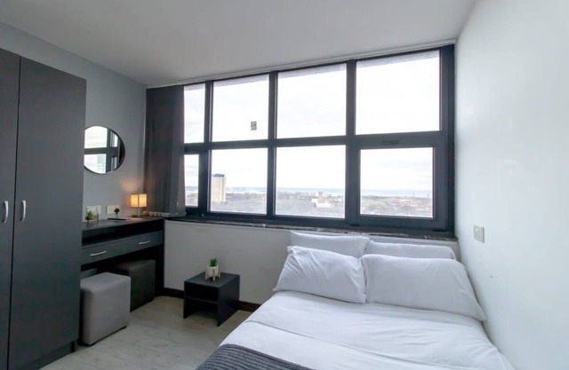 Compact Budget Sunderland Studio with Lovely Views