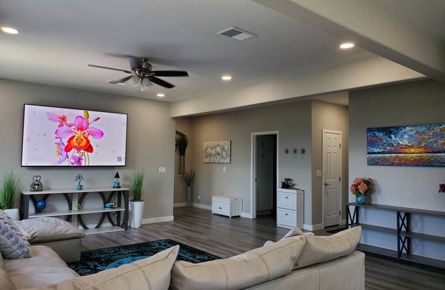 Completely Remodeled and Modernized Smart Home in Payson