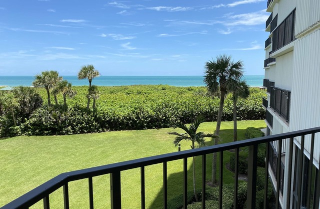 Completely Remolded Relaxing Beach View Condo