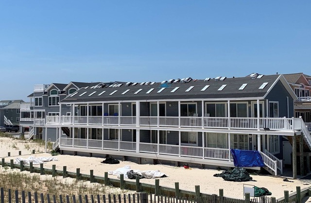 Condo on the Coast - Beachfront in Beach Haven