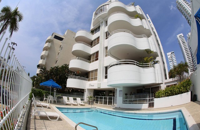 Condo with magnificent views and steps to pool and best beaches in Cartagena