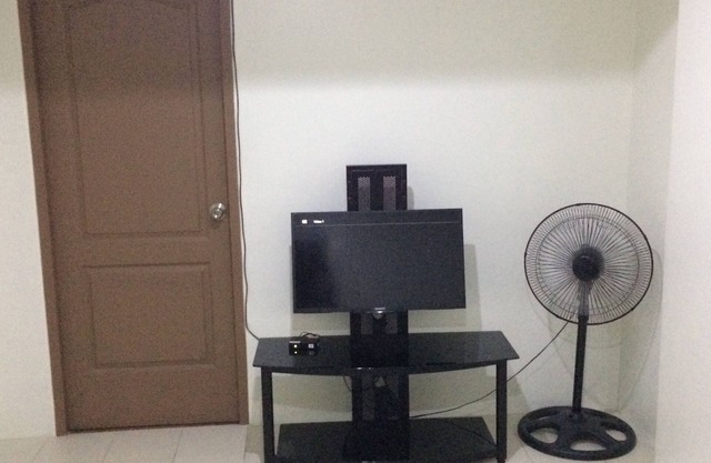 Condominium 1 Bedroom