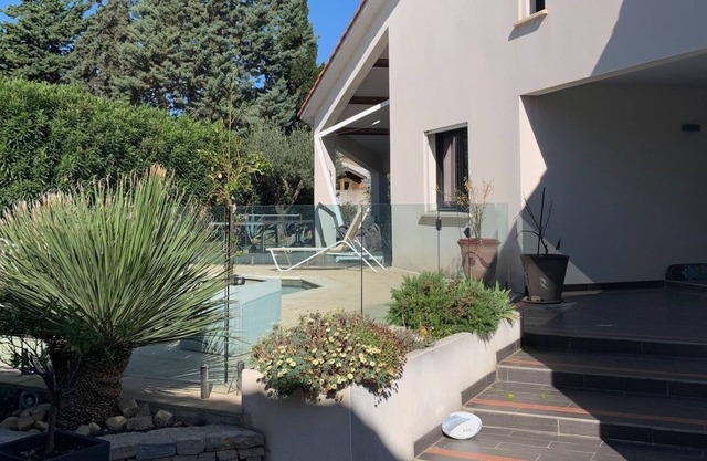 Contemporary villa, between Garrigue and Montpellier