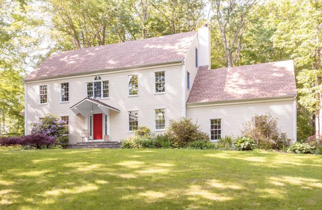 Contemporary and Stylish, 4-Bedroom, Madison CT