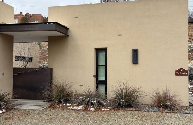 Contemporary Casita in Santa Fe’s Historic East Side