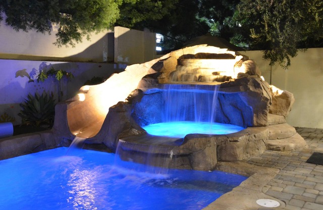 Convenience Location! Only 2.5 miles to Disneyland, 13 miles to Huntington Beach