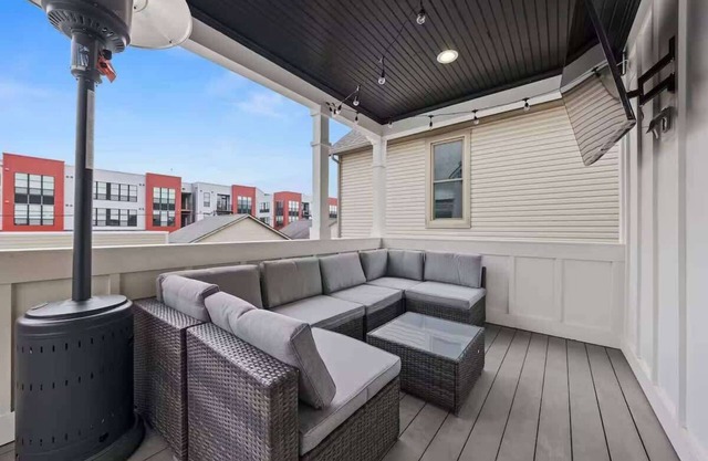 Convention – King Bed – Free Parking - Short North