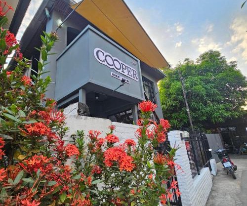 COOPER Guest House