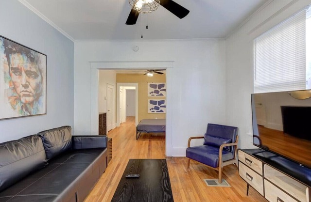 Cooper Young Charm: Newly Remodeled Retreat