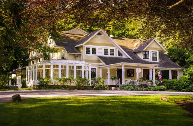 Copper Beech Inn