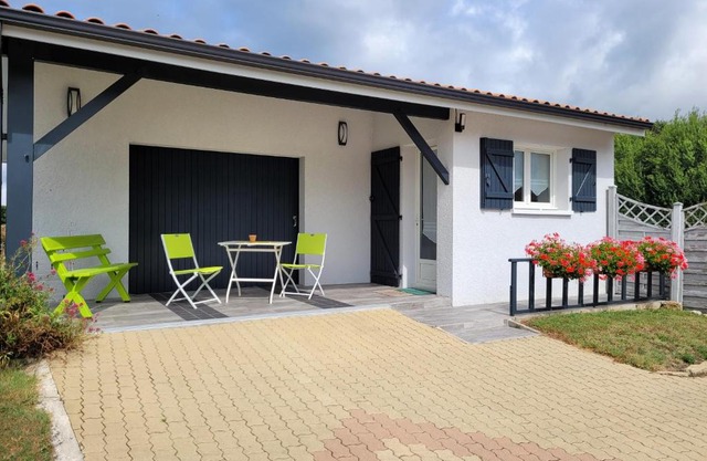Coquet studio en Médoc, Jacuzzi et climatisation