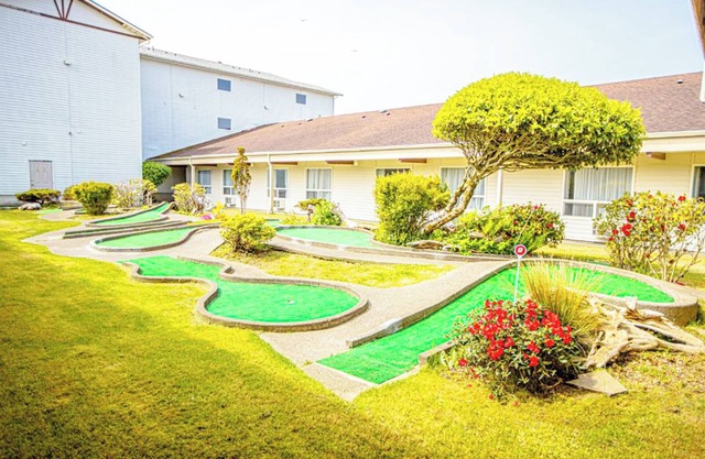 Coratel Inn & Suites By Jasper Ocean Shores - 2 Queen Bed Non Smoking