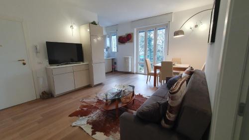 Cormano-Comasina M3 Milan Apartment Design