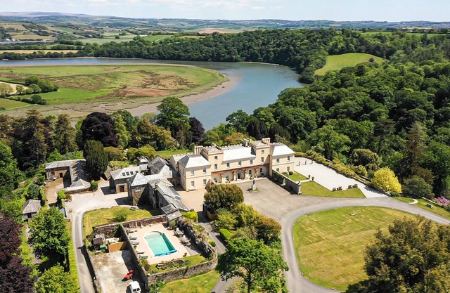 Cornish Castle on the Devon & Cornwall border overlooking the River Tamar.