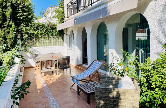 Costabella Beach House · Magnolia Marbella