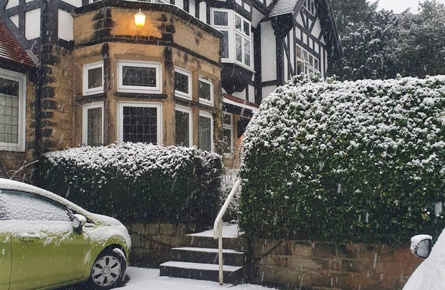 Cosy 2Bed Apartment near Roundhay Park