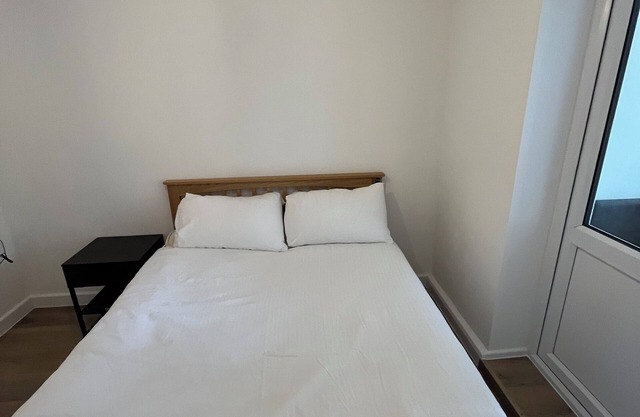 Cosy and Convenient 1BD Home near ExCel London