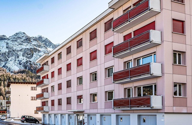 Cosy apartment for 4 guests with WIFI, TV, balcony, pets allowed and panoramic view