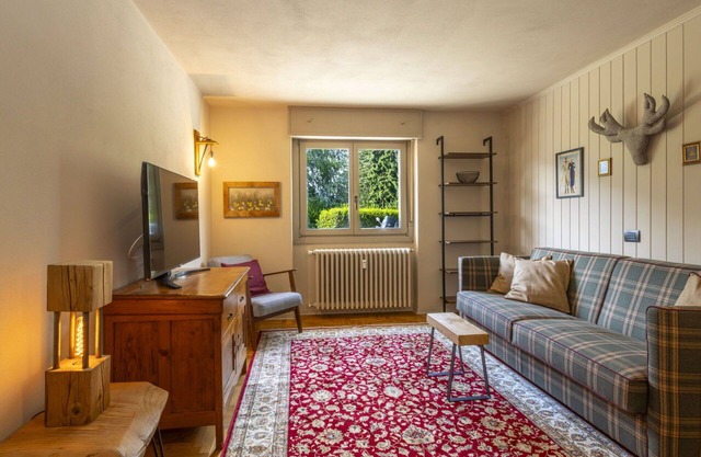 Cosy apartment for 4 guests with WIFI, TV, pets allowed and parking