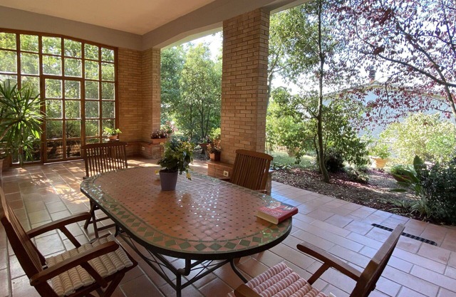 Cosy apartment for 4 people with WIFI, patio and pets allowed