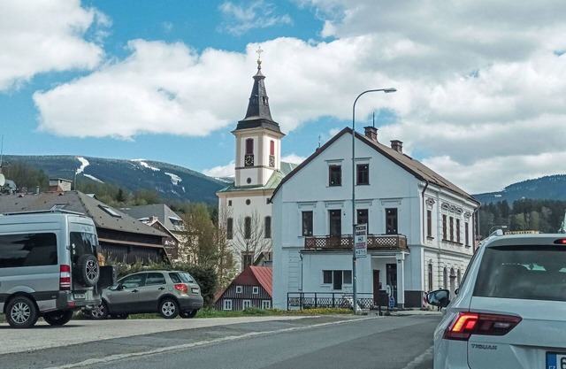 Cosy apartment in villa for 12 people with WIFI, TV, patio, pets allowed and panoramic view