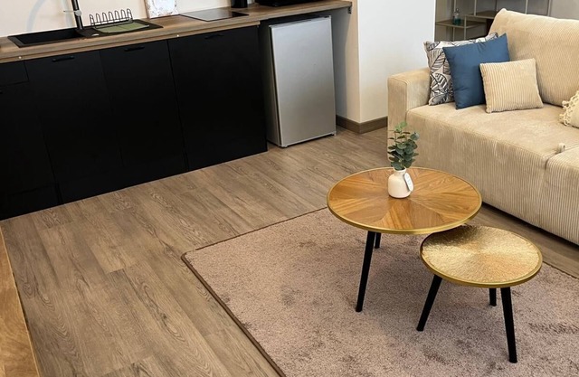 Cosy, bright studio 3 min from shops - Near Perpignan & beaches.