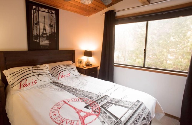 Cosy Cottage at Kawkawa Lake