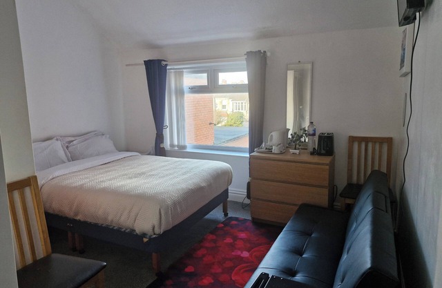 Cosy Ensuite Double Room