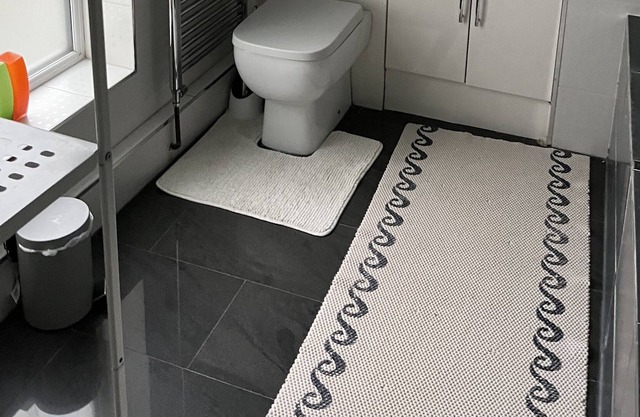 Cosy Entire 3-Bed House w/ Garden and fast Wi-fi