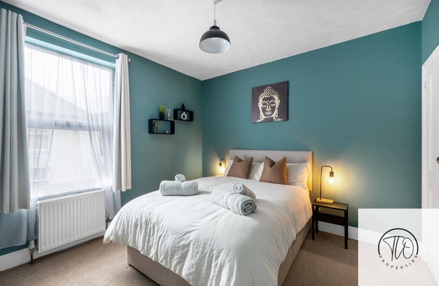 Cosy Home | Central Ipswich | Contractors