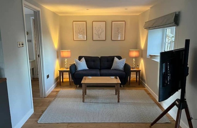 Cosy lodge, Stow-on-the Wold.