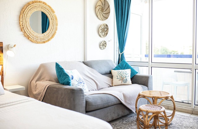 Cosy studio, beach access